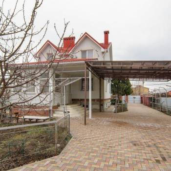 Продается Дом, 195 м²