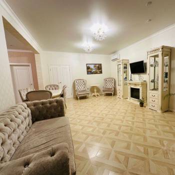 Продается Дом, 213 м²