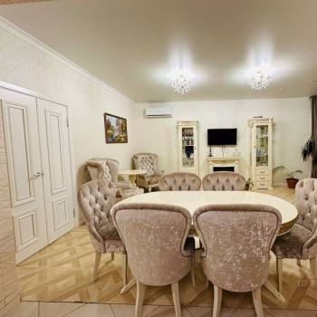 Продается Дом, 213 м²
