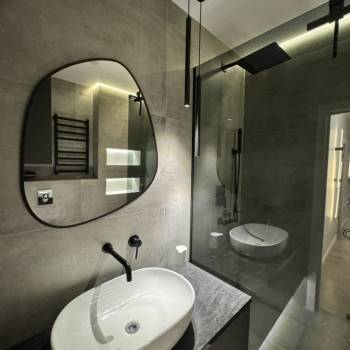 Сдается 2-х комнатная квартира, 75 м²
