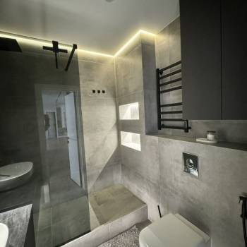 Сдается 2-х комнатная квартира, 75 м²