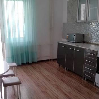 Сдается 2-х комнатная квартира, 65 м²