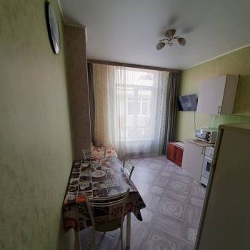 Продается 1-комнатная квартира, 37,5 м²