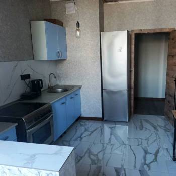 Продается 2-х комнатная квартира, 42 м²