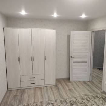Сдается Многокомнатная квартира, 64 м²
