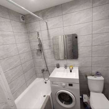 Сдается Многокомнатная квартира, 64 м²