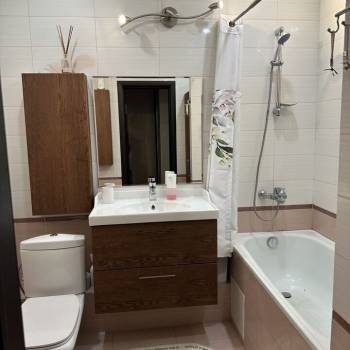 Сдается Многокомнатная квартира, 84,4 м²