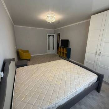 Сдается Многокомнатная квартира, 95 м²