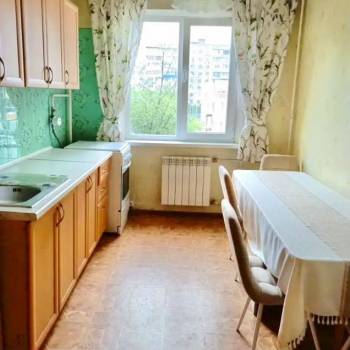 Сдается 2-х комнатная квартира, 74 м²