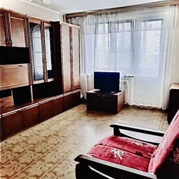Сдается 2-х комнатная квартира, 74 м²