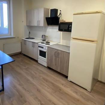 Сдается 1-комнатная квартира, 37 м²