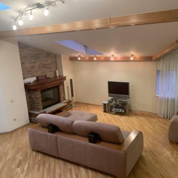 Сдается Многокомнатная квартира, 102 м²