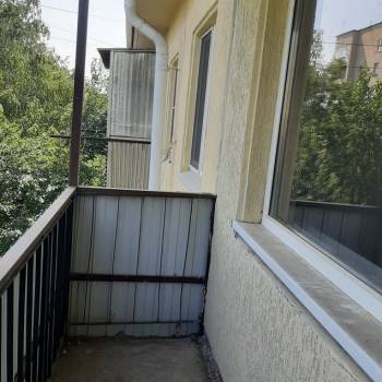 Продается Многокомнатная квартира, 77,2 м²