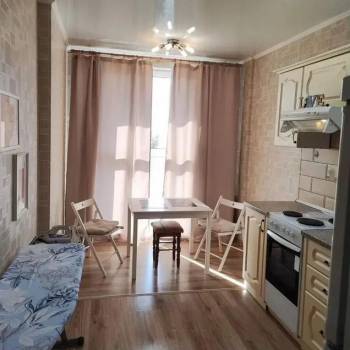 Сдается 1-комнатная квартира, 44 м²