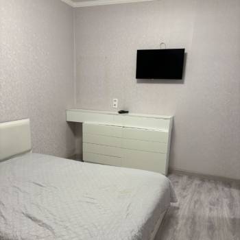Сдается 1-комнатная квартира, 48 м²