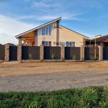 Продается Дом, 211 м²