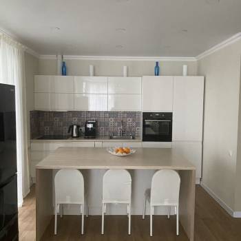Сдается 2-х комнатная квартира, 60 м²