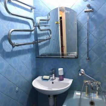 Продается Многокомнатная квартира, 73,8 м²
