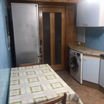 Продается Многокомнатная квартира, 73,8 м²