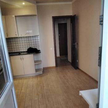 Продается 1-комнатная квартира, 38,8 м²