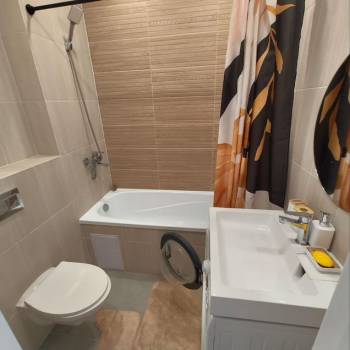 Продается 1-комнатная квартира, 28 м²