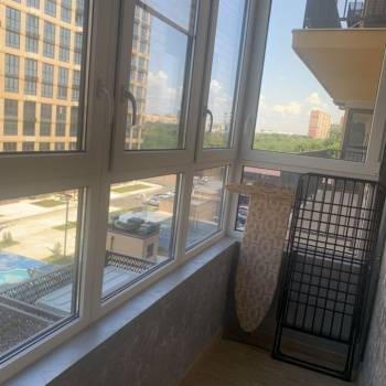 Сдается 1-комнатная квартира, 42 м²