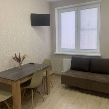 Сдается 1-комнатная квартира, 42 м²