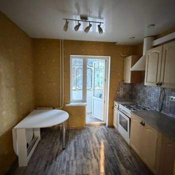 Продается 3-х комнатная квартира, 58 м²