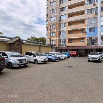 Сдается 1-комнатная квартира, 46 м²