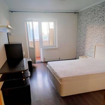 Сдается Многокомнатная квартира, 87,2 м²