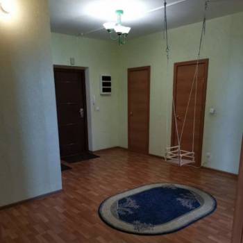 Продается 3-х комнатная квартира, 104 м²