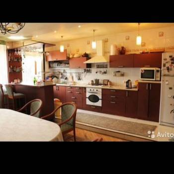 Сдается Дом, 200 м²
