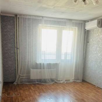 Сдается 1-комнатная квартира, 37,5 м²