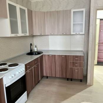Сдается 1-комнатная квартира, 41 м²