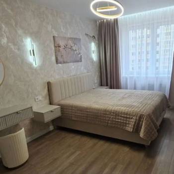 Продается 1-комнатная квартира, 35 м²
