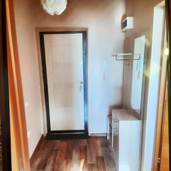 Сдается 1-комнатная квартира, 56 м²