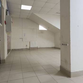 Сдается Нежилое помещение, 219 м²