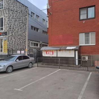 Сдается Нежилое помещение, 160 м²