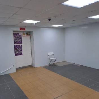 Сдается Нежилое помещение, 160 м²