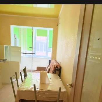 Сдается 1-комнатная квартира, 52 м²