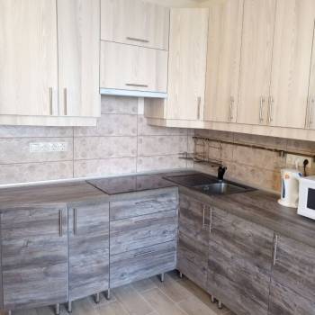 Продается 1-комнатная квартира, 41 м²