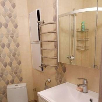 Продается 1-комнатная квартира, 41 м²