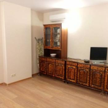 Продается 1-комнатная квартира, 41 м²