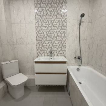 Продается 1-комнатная квартира, 35 м²