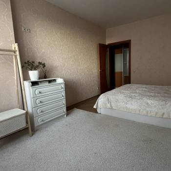 Продается 2-х комнатная квартира, 72,4 м²