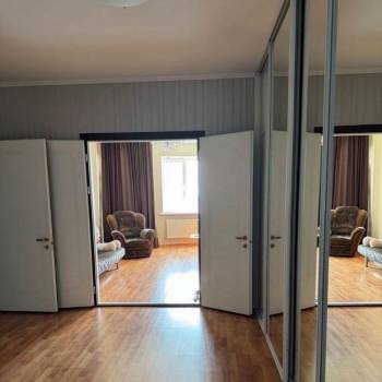 Продается 2-х комнатная квартира, 80 м²