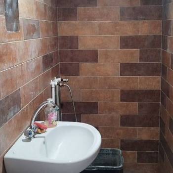 Сдается Нежилое помещение, 300 м²