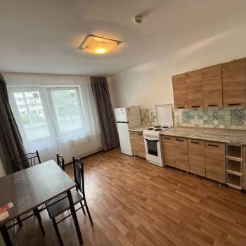 Сдается Многокомнатная квартира, 73,7 м²