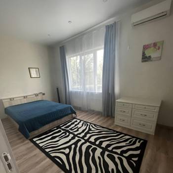 Сдается 2-х комнатная квартира, 64 м²