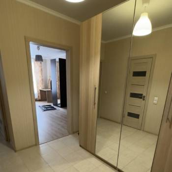 Сдается 1-комнатная квартира, 46 м²